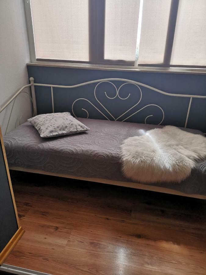 Appartamento Apartman Mera Zara Esterno foto